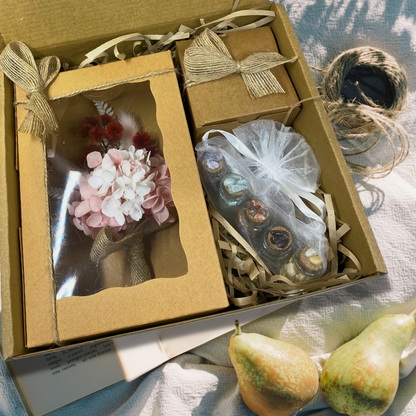 Gandawati Gift Box - Pink Posy Set